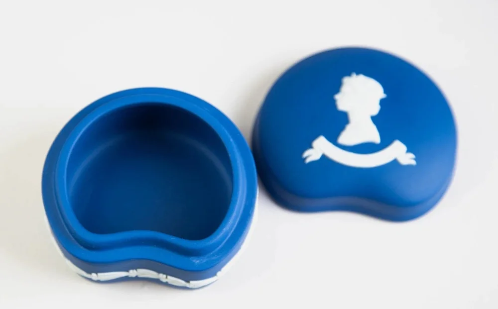 Wedgwood | Royal Blue Jasperware Queen Elizabeth Silver Jubilee Bean Box & Lid